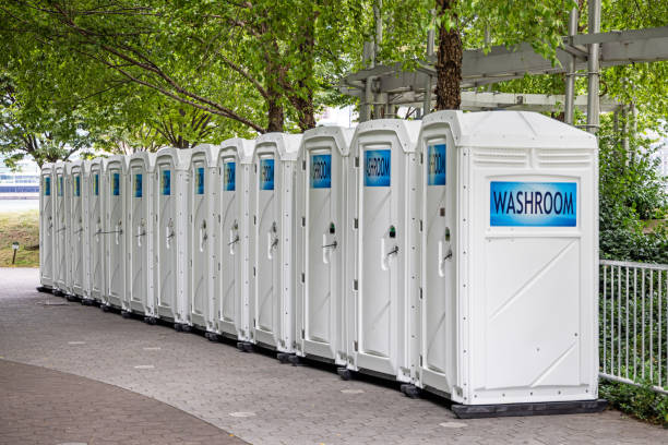 Best Porta potty delivery and setup  in Lantana, TX